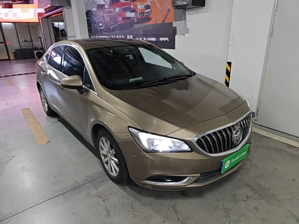Photo 4 - Buick Verano