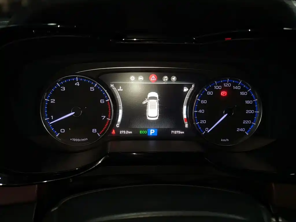 GAC Trumpchi Trumpchi GS8 2017 320T 2WD Luxury Smart Connect (7-seater) фото 12