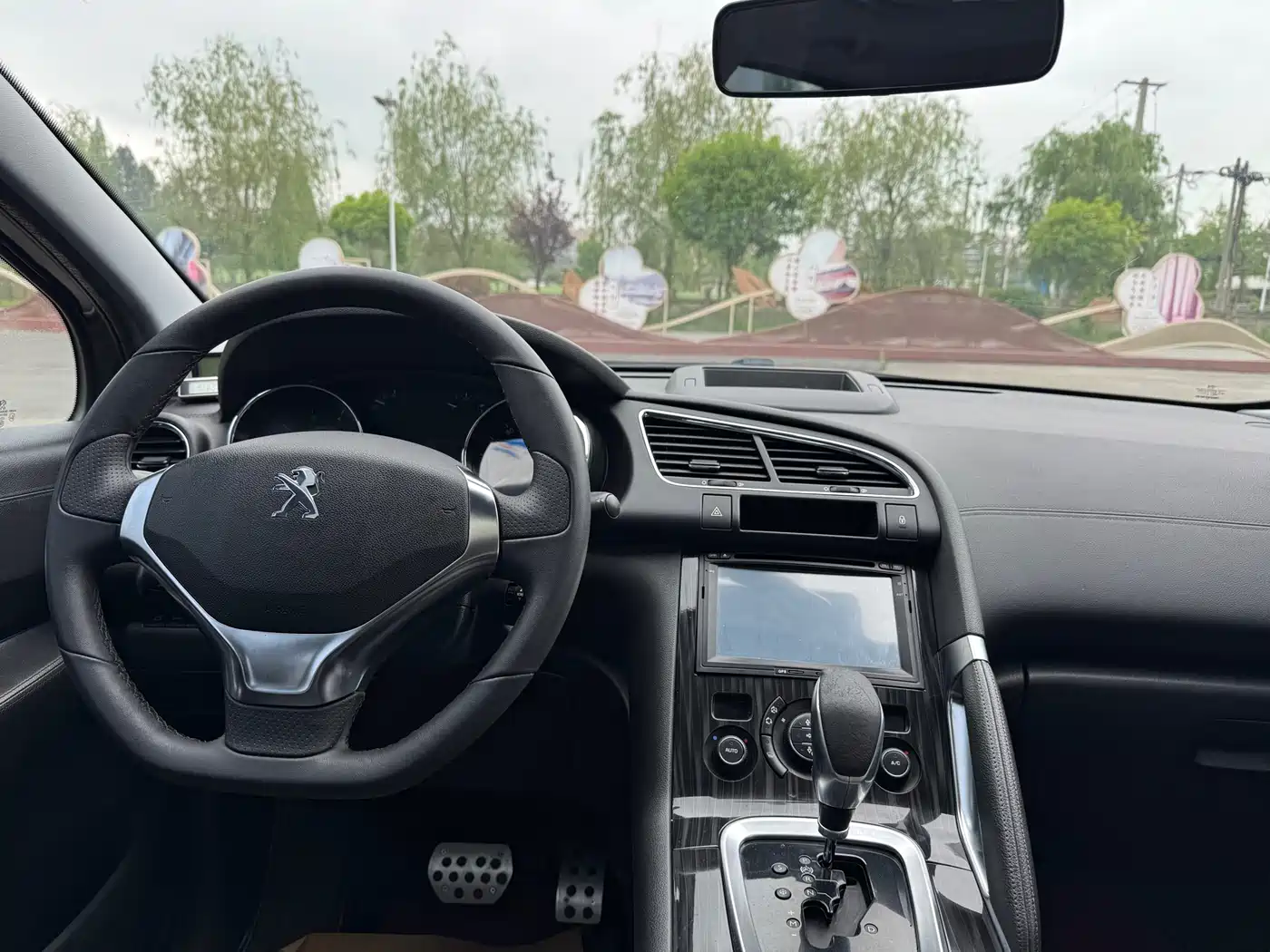 Peugeot 3008 2013 2.0L Automatic Trend Edition фото 17