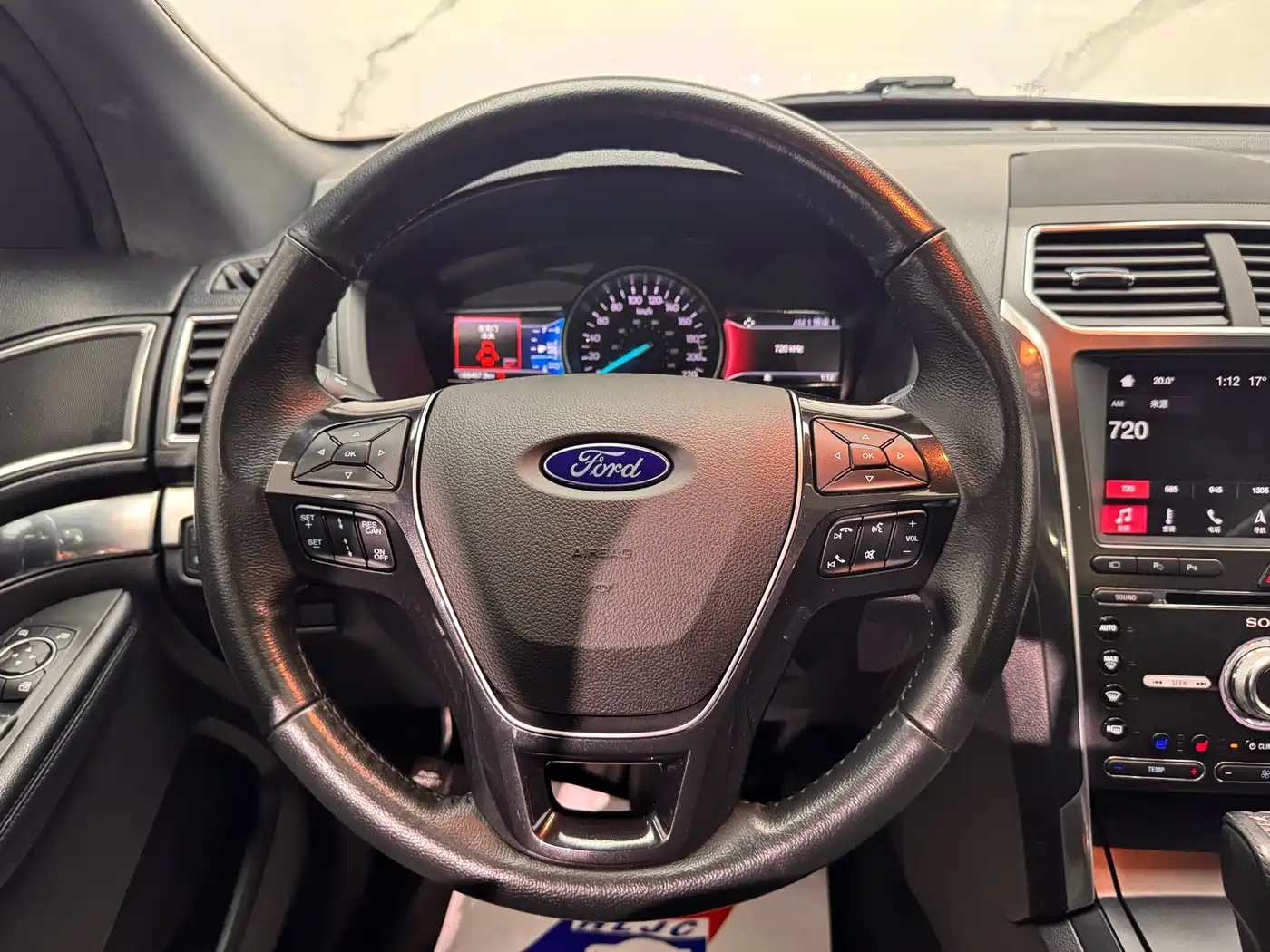 Ford Explorer (Import) 2017 3.5T Elite Edition фото 8