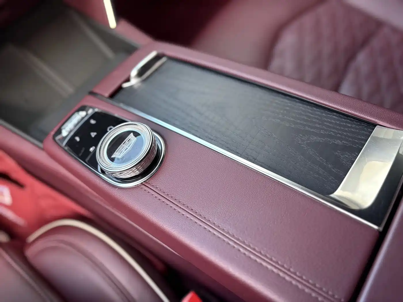 Cadillac CT6 2023 28T Premium Model фото 13