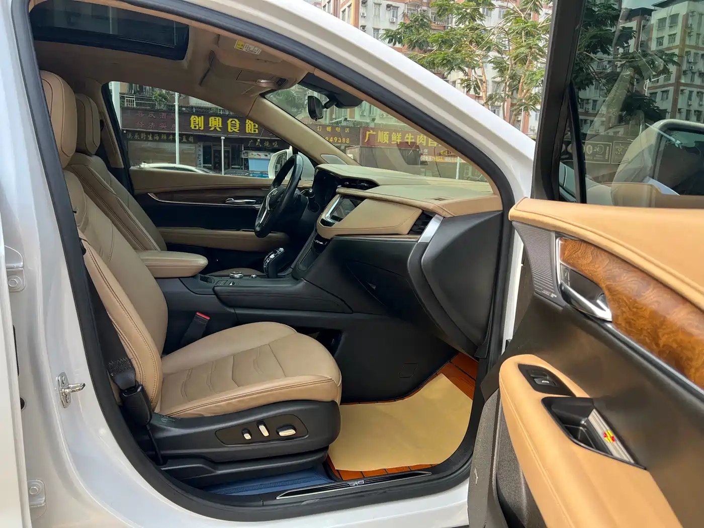 Cadillac XT5 2020 28T AWD Platinum Sport Edition фото 14