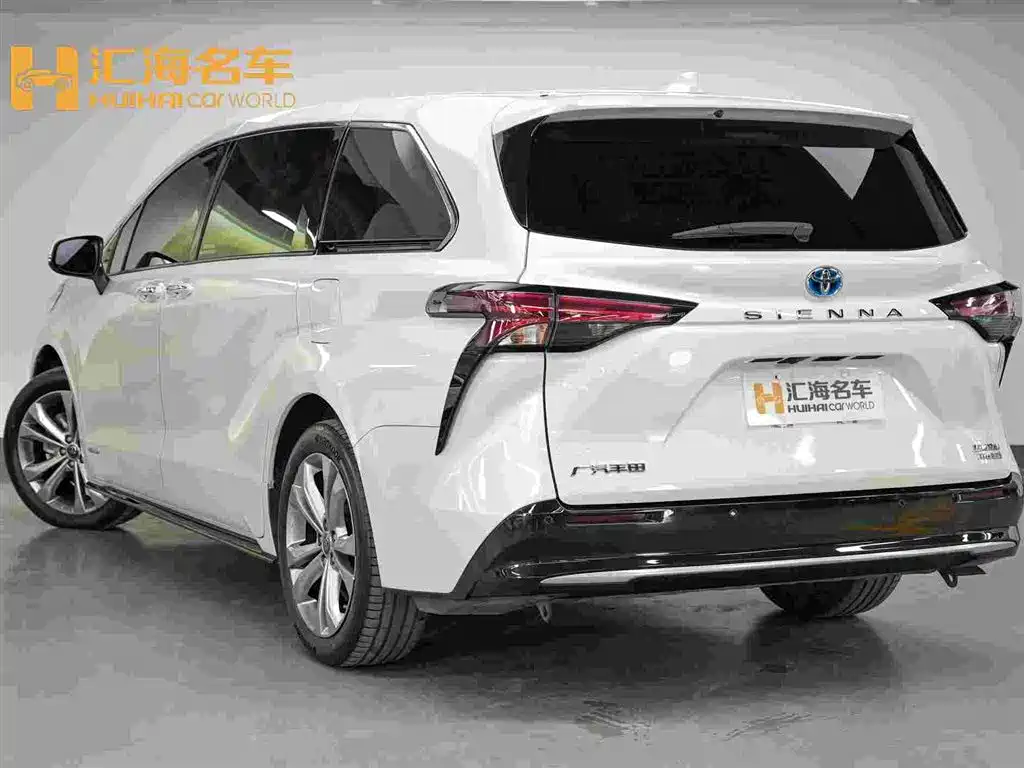 Toyota Sienna 2025 2024 2.5L Hybrid Premium Edition