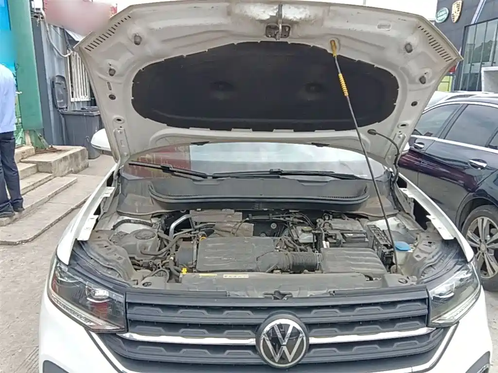 Volkswagen Tanying 2021 1.5L Automatic Smart Connect Edition фото 20
