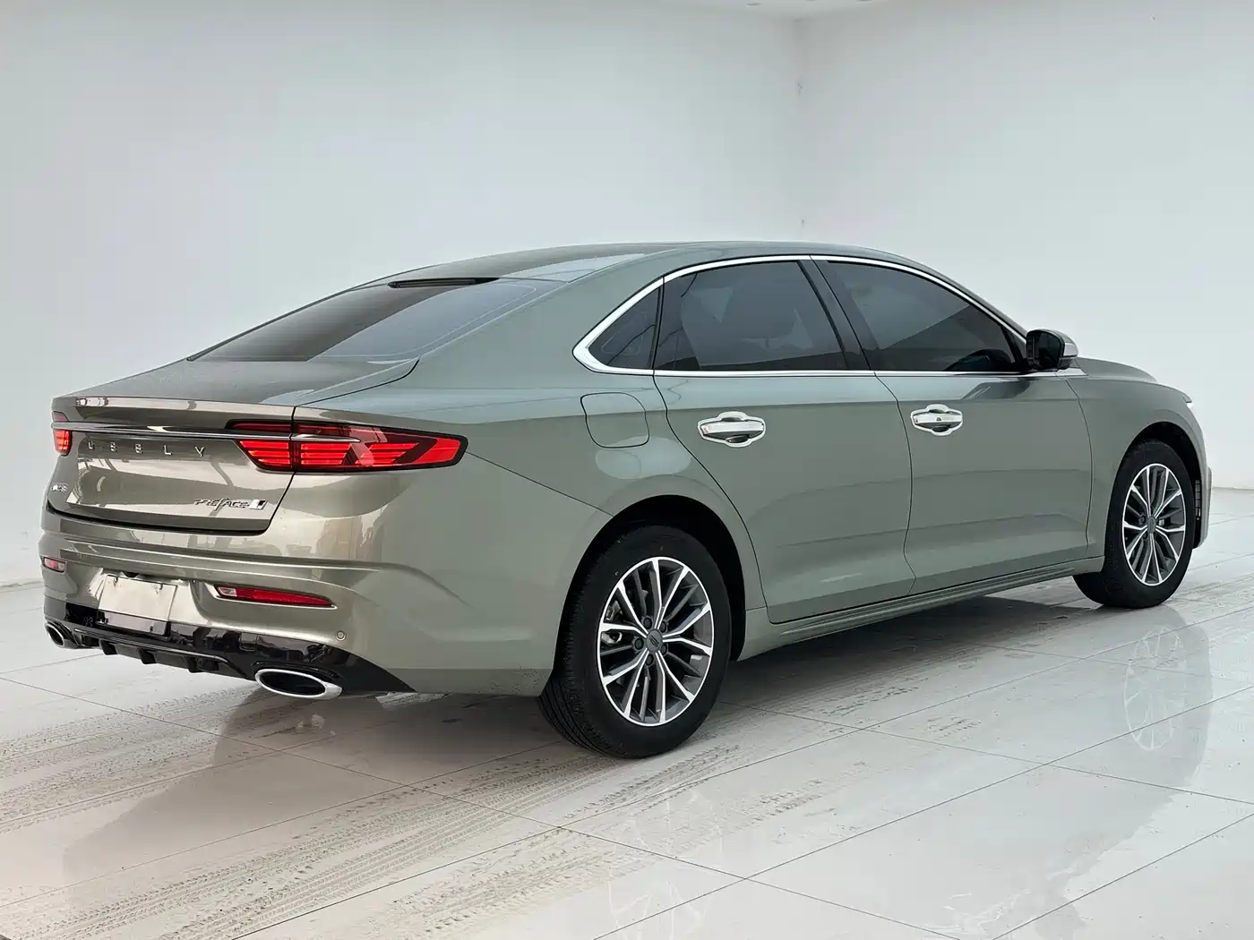 GEELY AUTOMOBILE XINGRUI