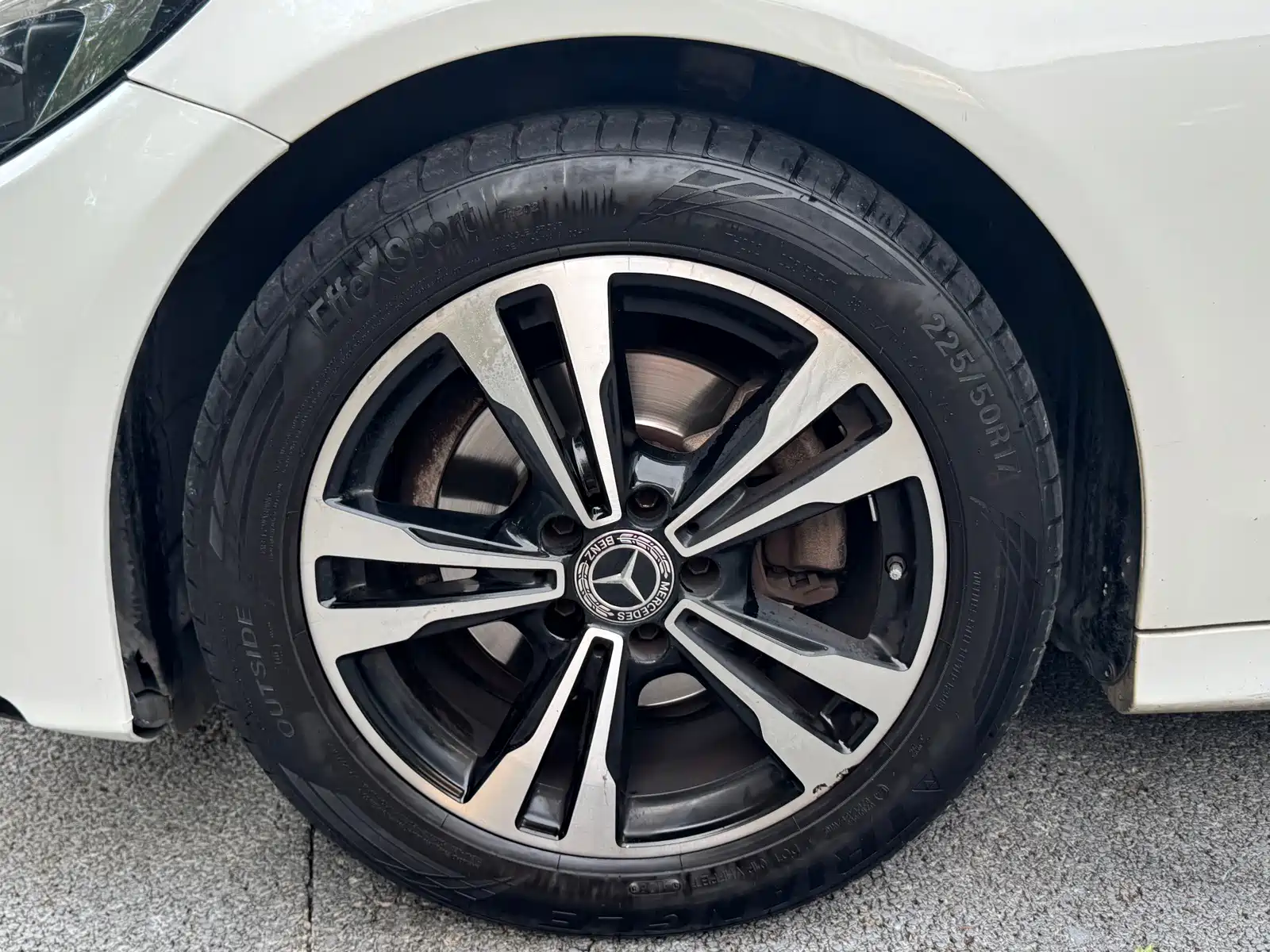 Фото 25 - Mercedes-Benz C-Class