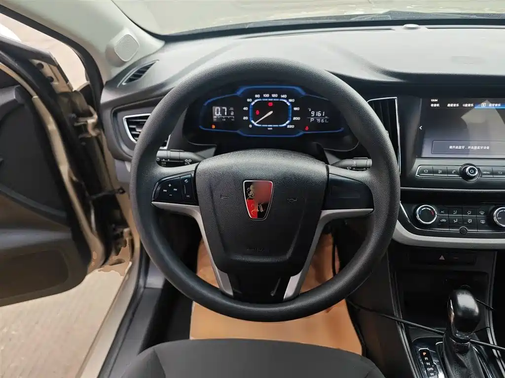 Roewe 360 2016 2016 1.5L Automatic Smart Screen Edition