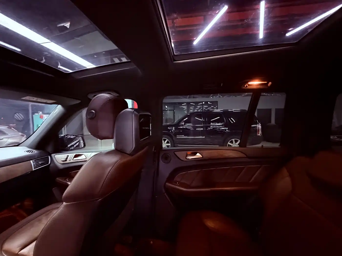Mercedes-Benz GL-Class 2015 GL 400 4MATIC Luxury фото 18