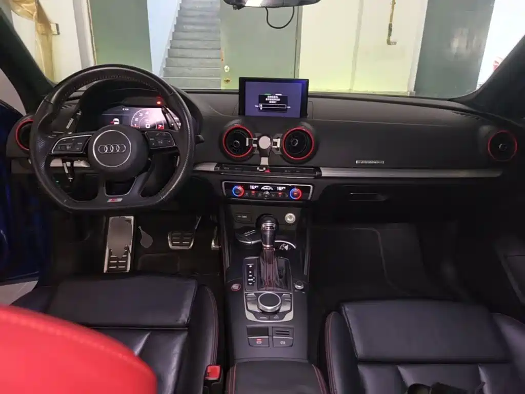 Audi S3 2019 2019 Audi S3 2.0T Limousine