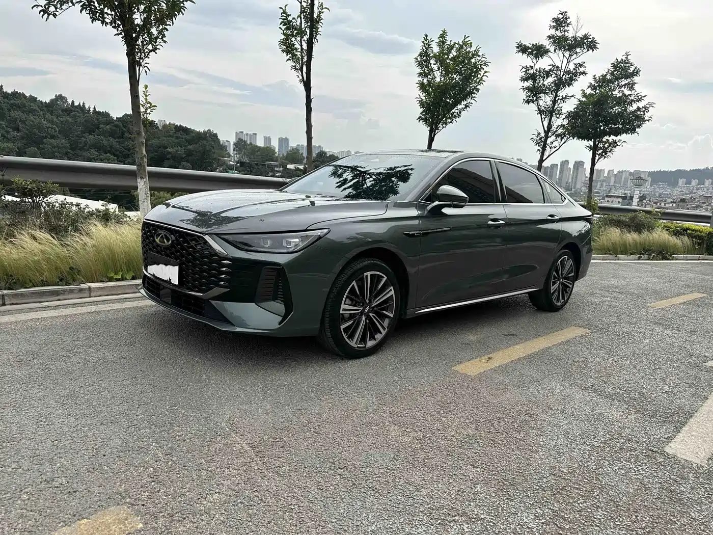 CHERY ARRIZO 8