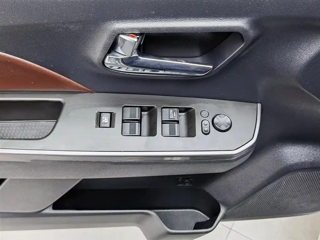 GREAT WALL FENGJUN 5