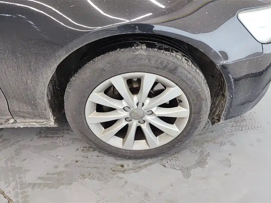Audi A6L 2014 TFSI Standard фото 6