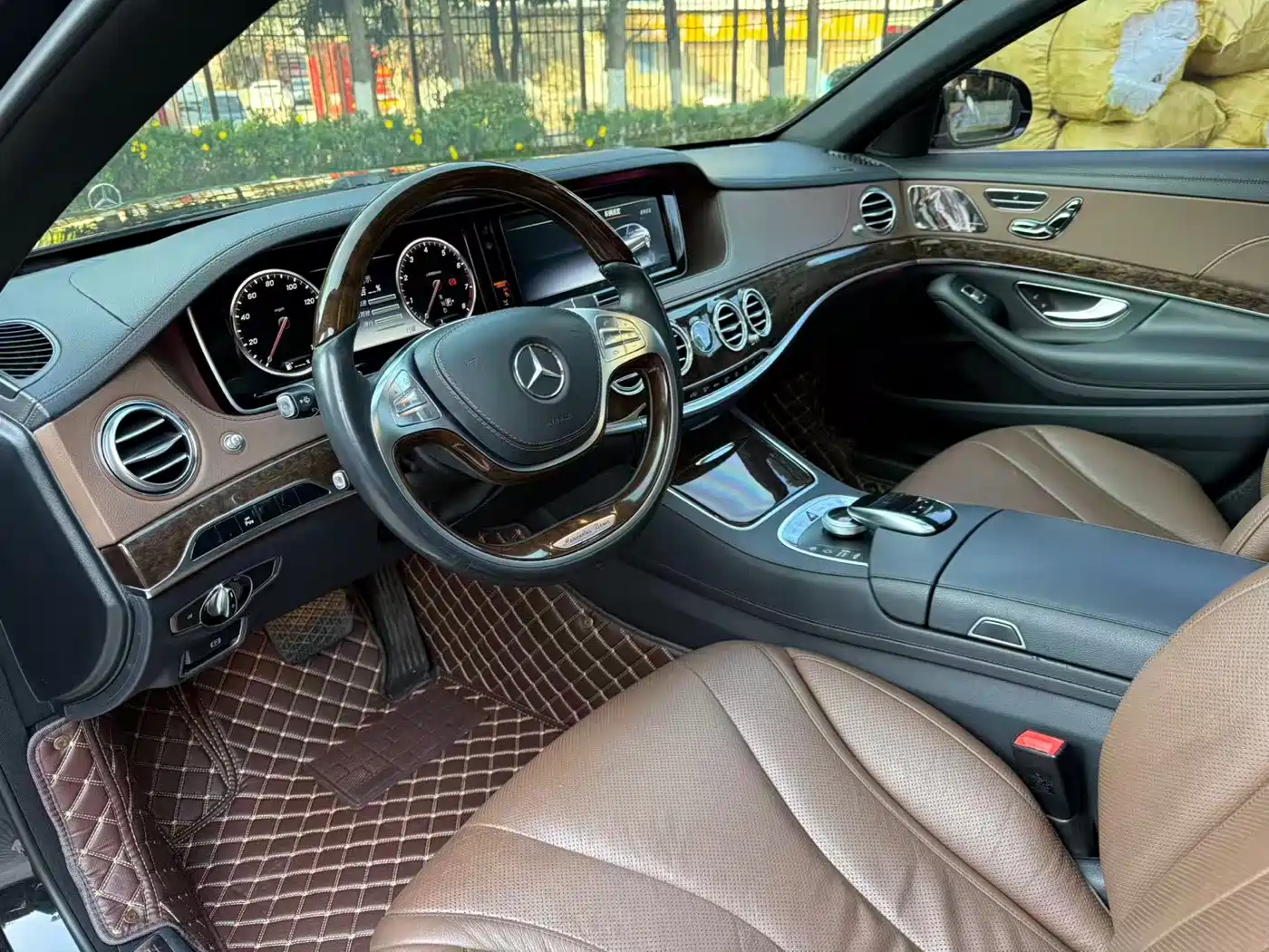 Mercedes-Benz S-Class 2017 S 320 L Luxury фото 28