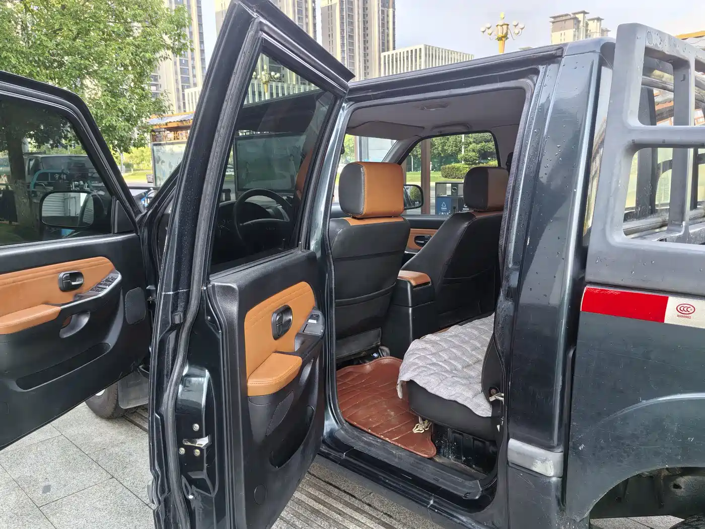 Jiangling Baodian 2017 2016 2.8T New Value Diesel 2WD Standard Cargo Luxury JX493ZLQ4G