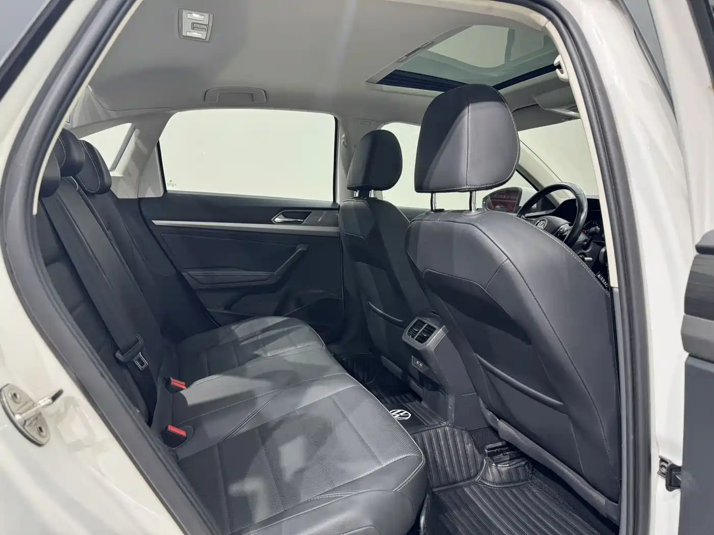 Volkswagen VW Lavida EV 2020 2019 Premium Edition