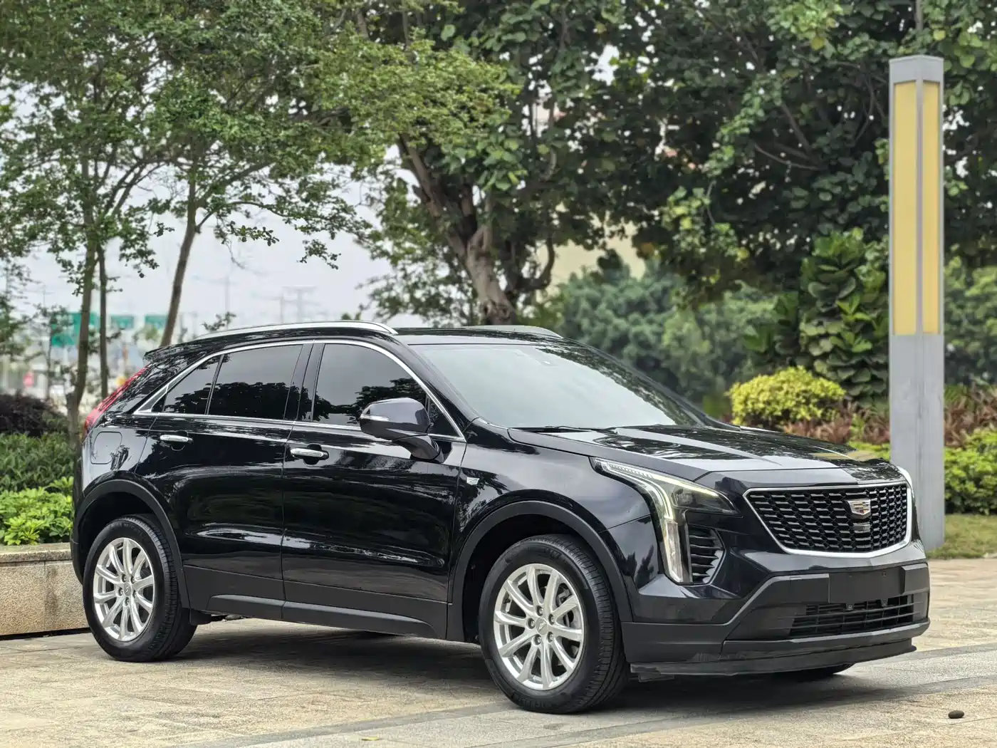 CADILLAC XT4