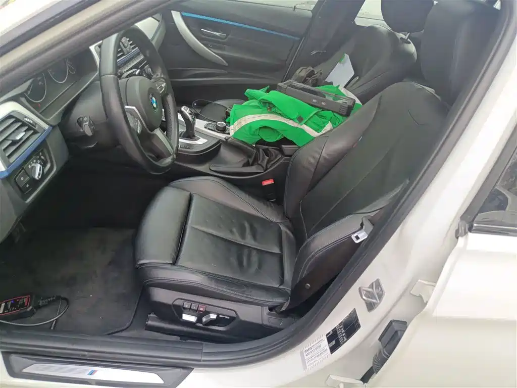 BMW 3 Series 2018 320i M Sport Package фото 11