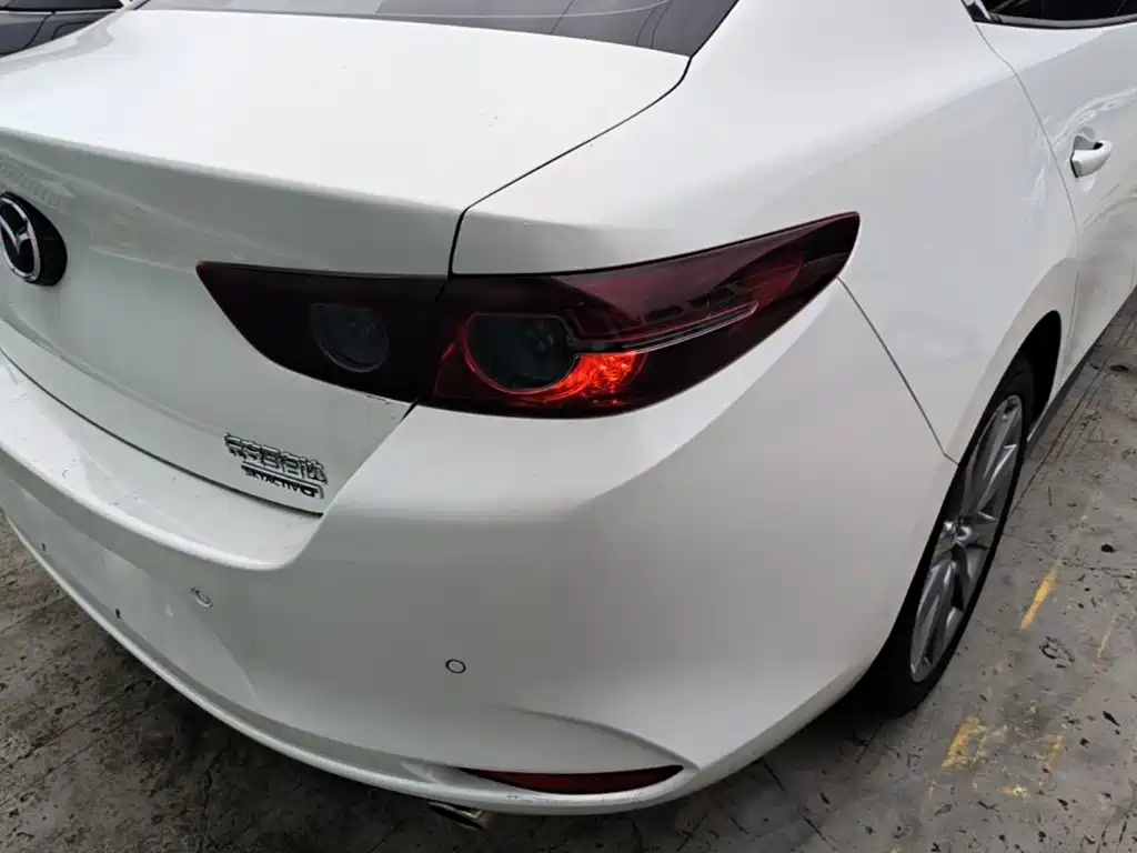Mazda Mazda3 Axela 2025 2023 2.0L Auto Zhixuan