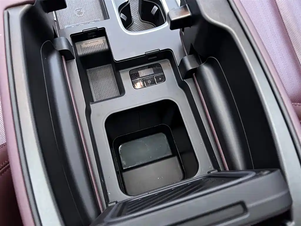 Buick Century 2023 2.0T 6-Seat World Edition фото 28