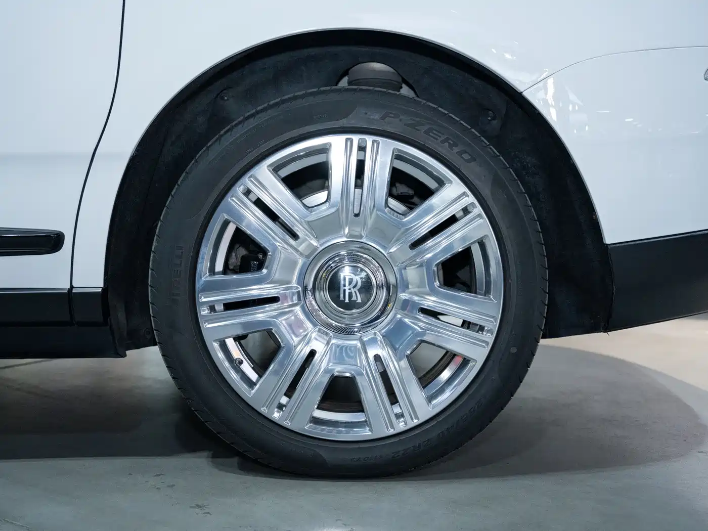 Rolls-Royce Cullinan 2021 2018 5-Seater Version