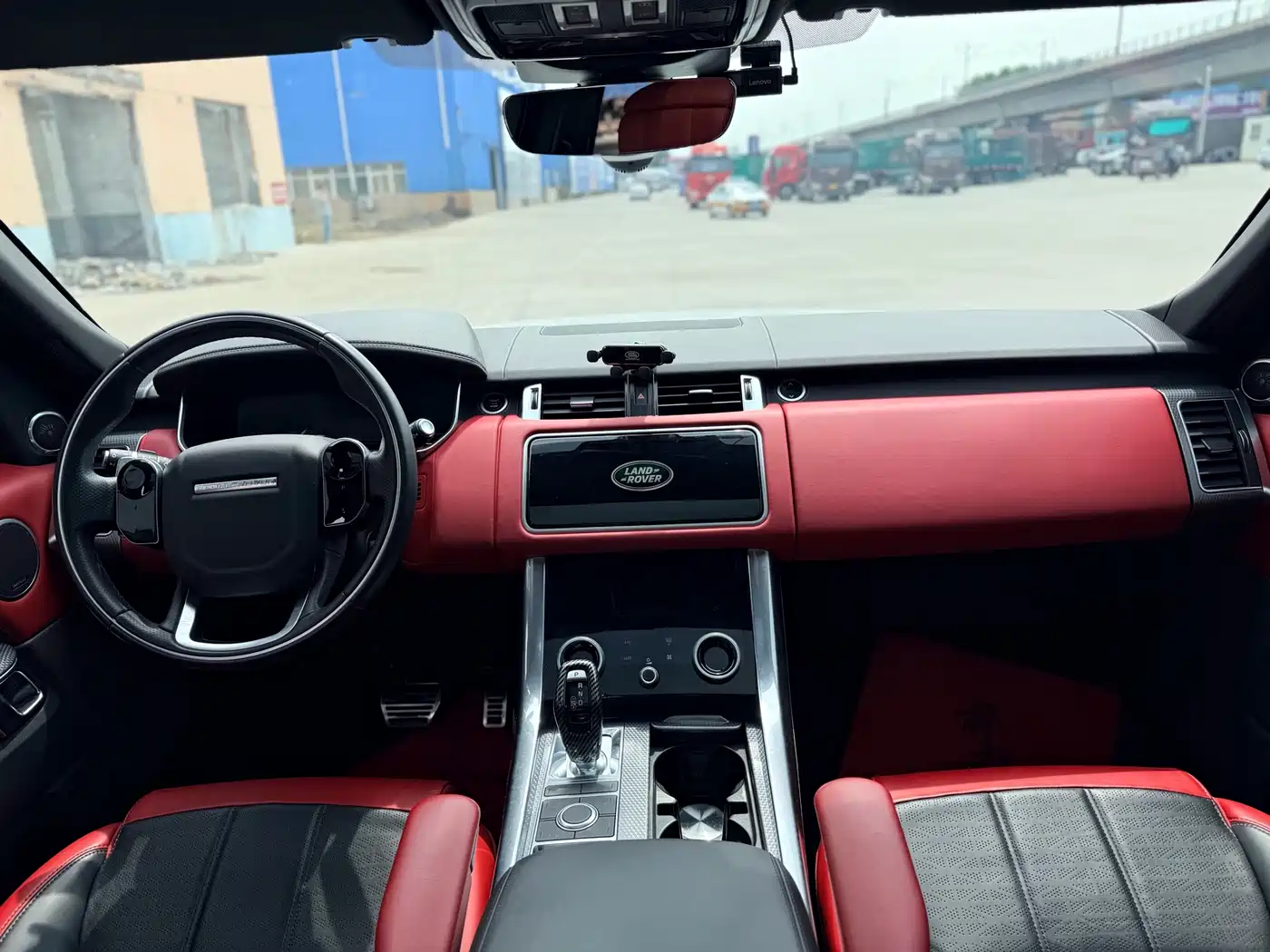 Land Rover Range Rover Sport 2020 3.0 L6 SE фото 7