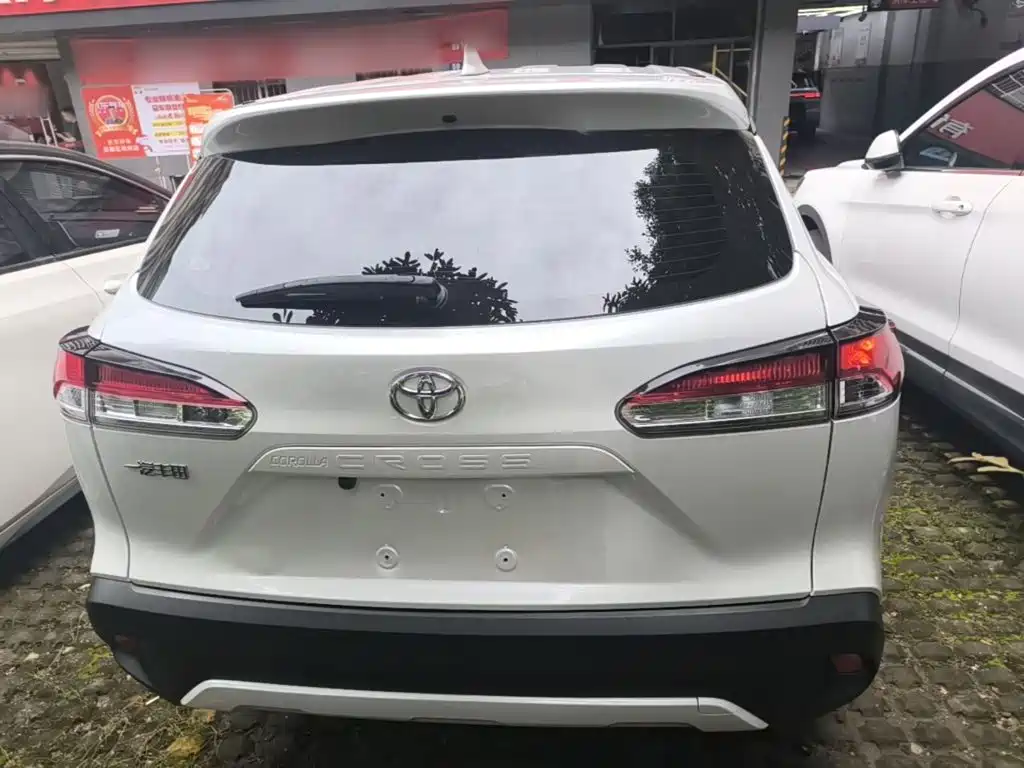 Фото 4 - Toyota Corolla Cross