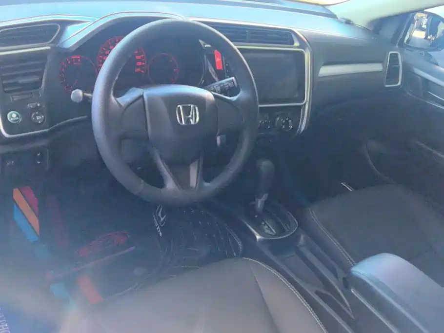 Honda Gienia 2017 2017 1.5L CVT Classic Edition