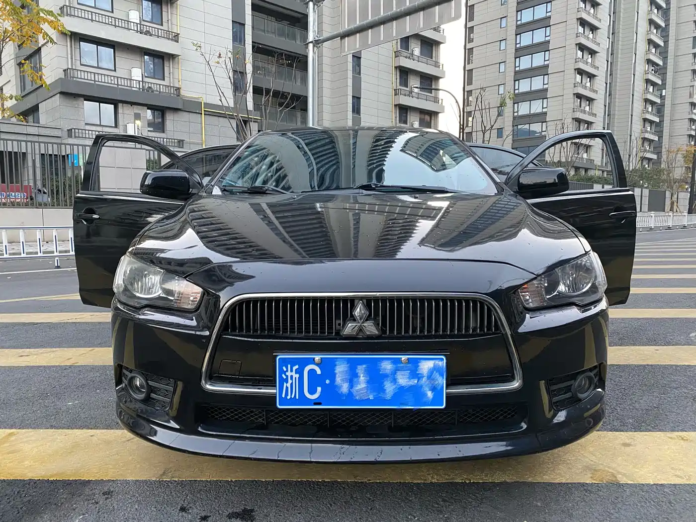 Mitsubishi Lancer EX 2013 ZhiShang Edition 1.8L CVT Luxury