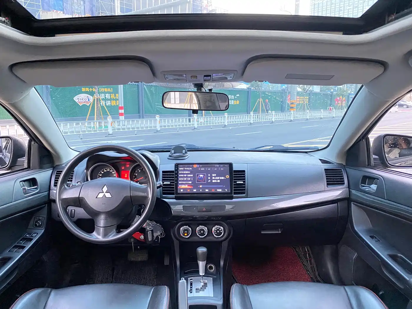 Mitsubishi Lancer EX 2013 ZhiShang Edition 1.8L CVT Luxury фото 9