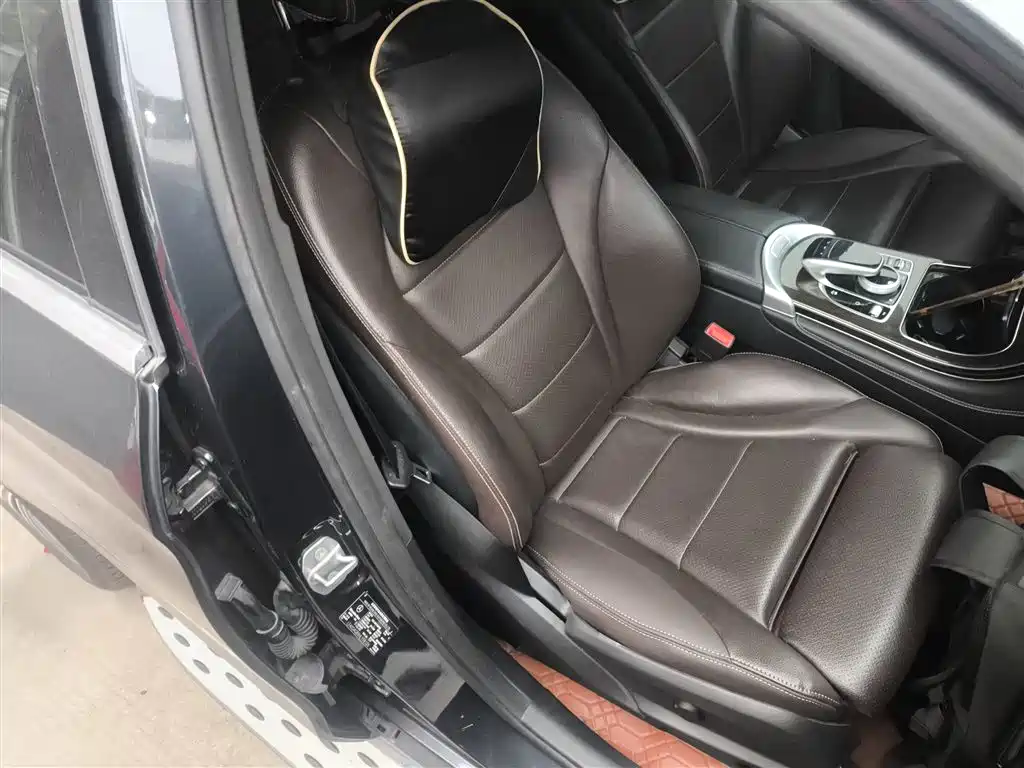 Mercedes-Benz GLC 2017 GLC 260 4MATIC Dynamic фото 24