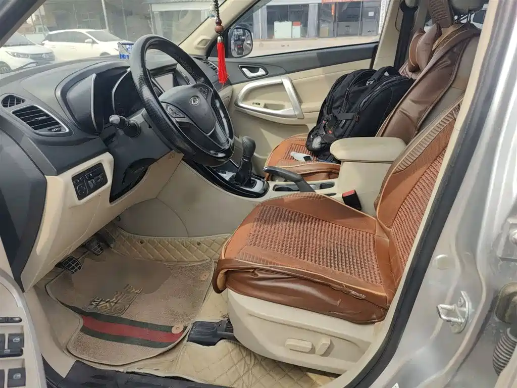 Chery Tiggo 5 2016 2014 2.0L Manual Family Premium Edition