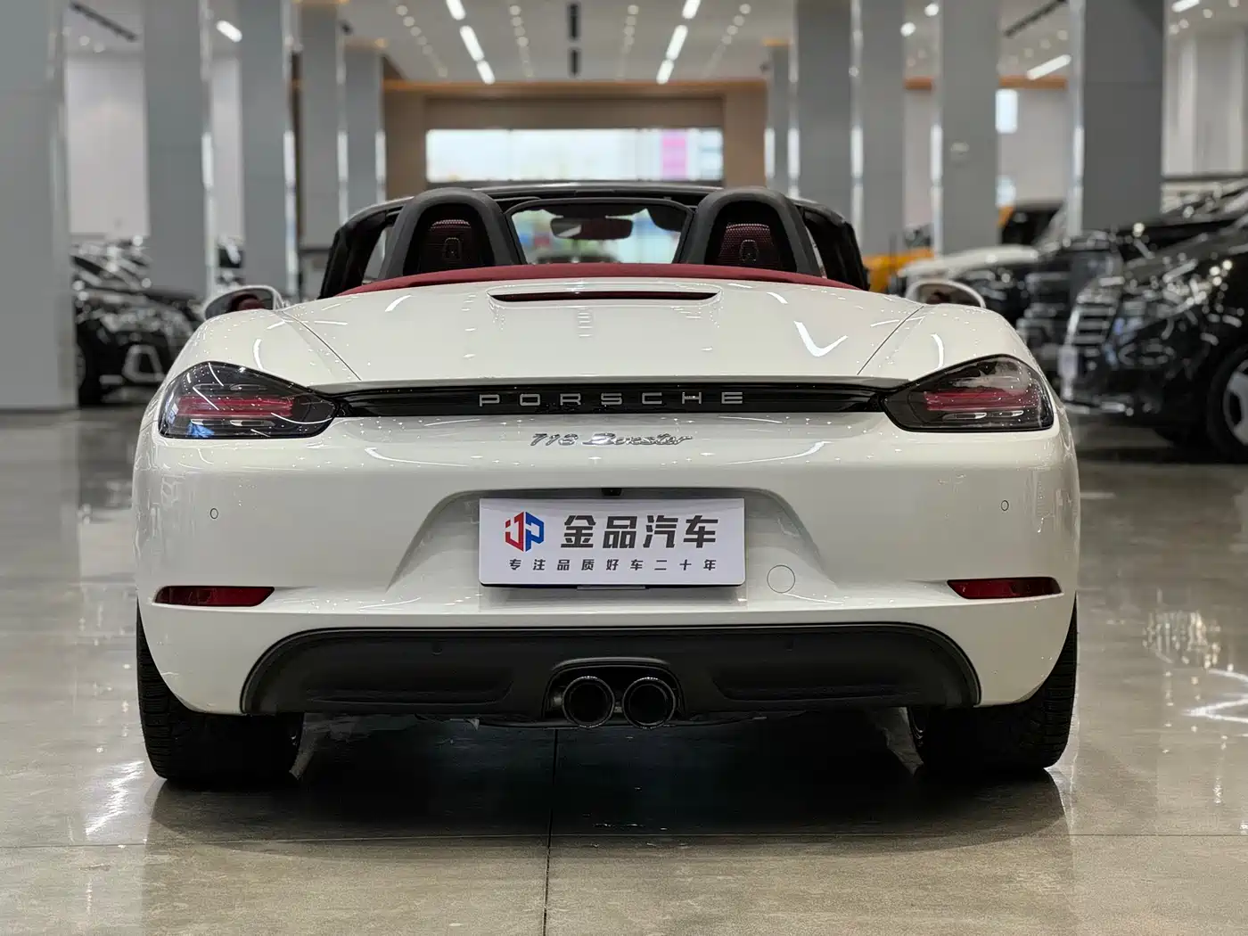 PORSCHE 718