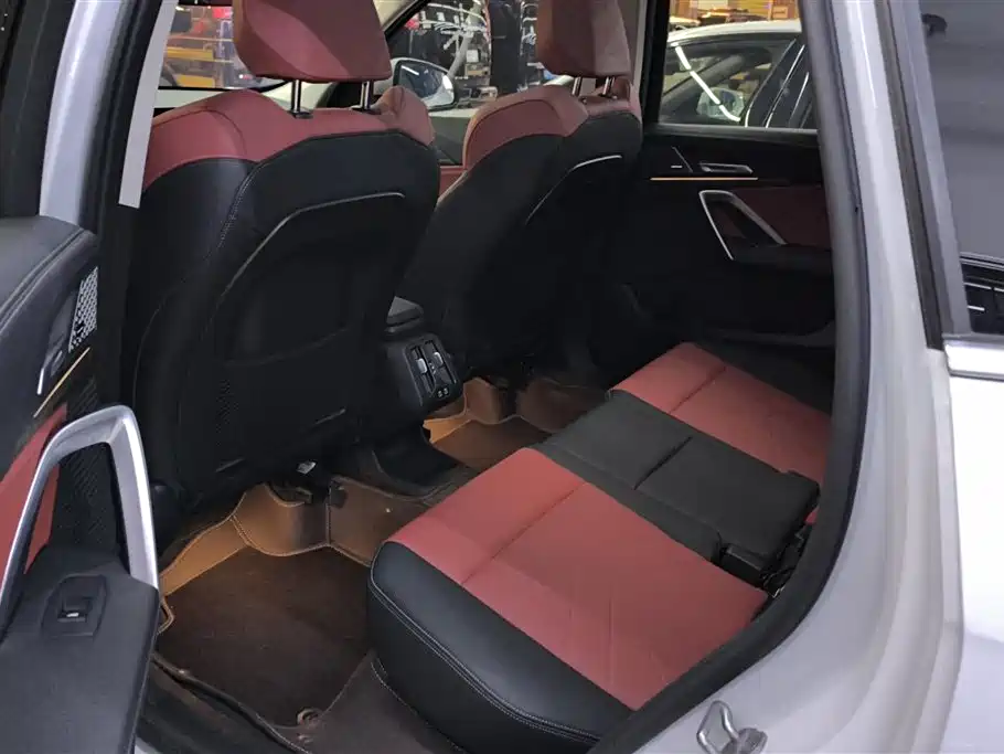 BMW X1 2023 xDrive25Li X Design Package фото 11
