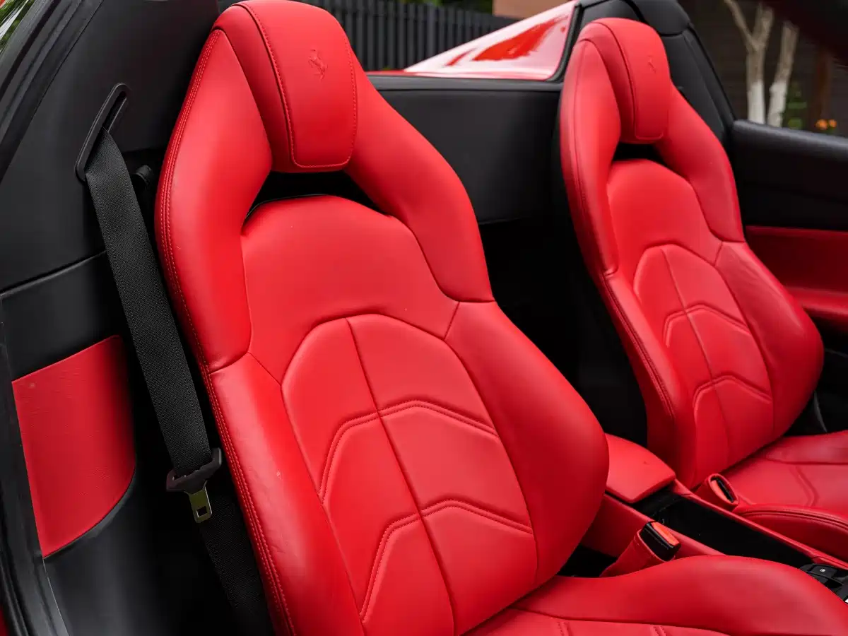 Ferrari 488 2019 2015 488 Spider