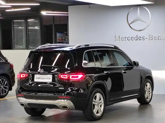 Mercedes-Benz GLB 2023 GLB 220 Dynamic — фото 4