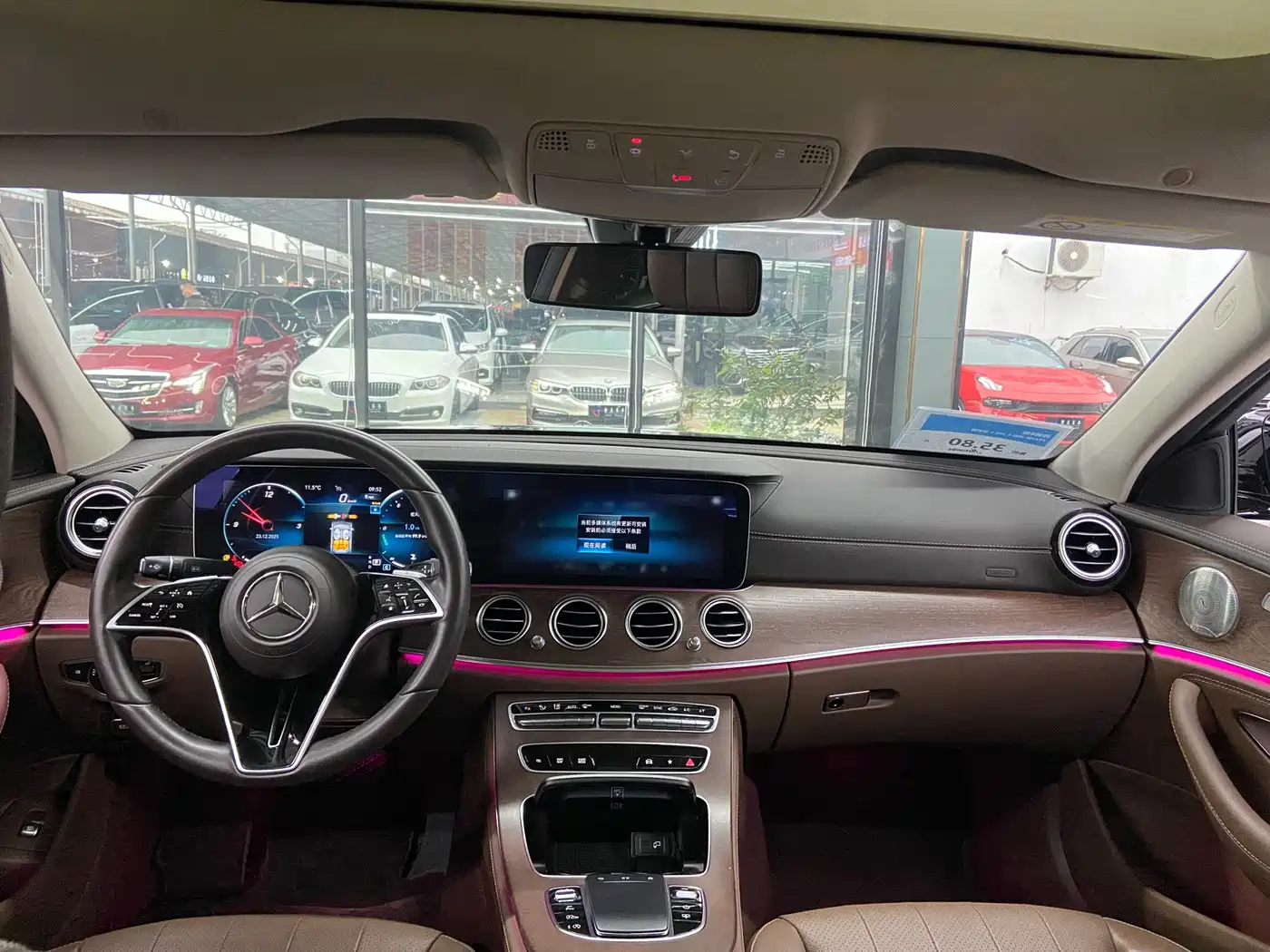 MERCEDES-BENZ E CLASS