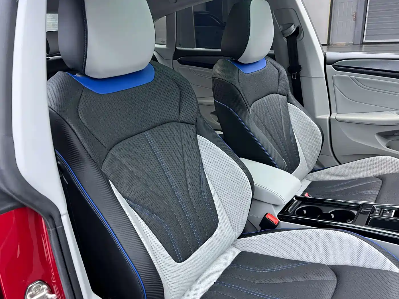 Volkswagen Lamando 2022 Lamando L 280TSI DSG Ultra Spicy Flagship фото 9
