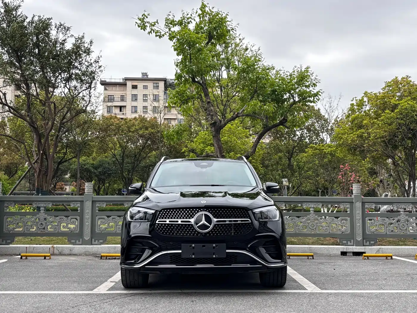 Mercedes-Benz GLE 2025 GLE 350 4MATIC Fashion фото 2