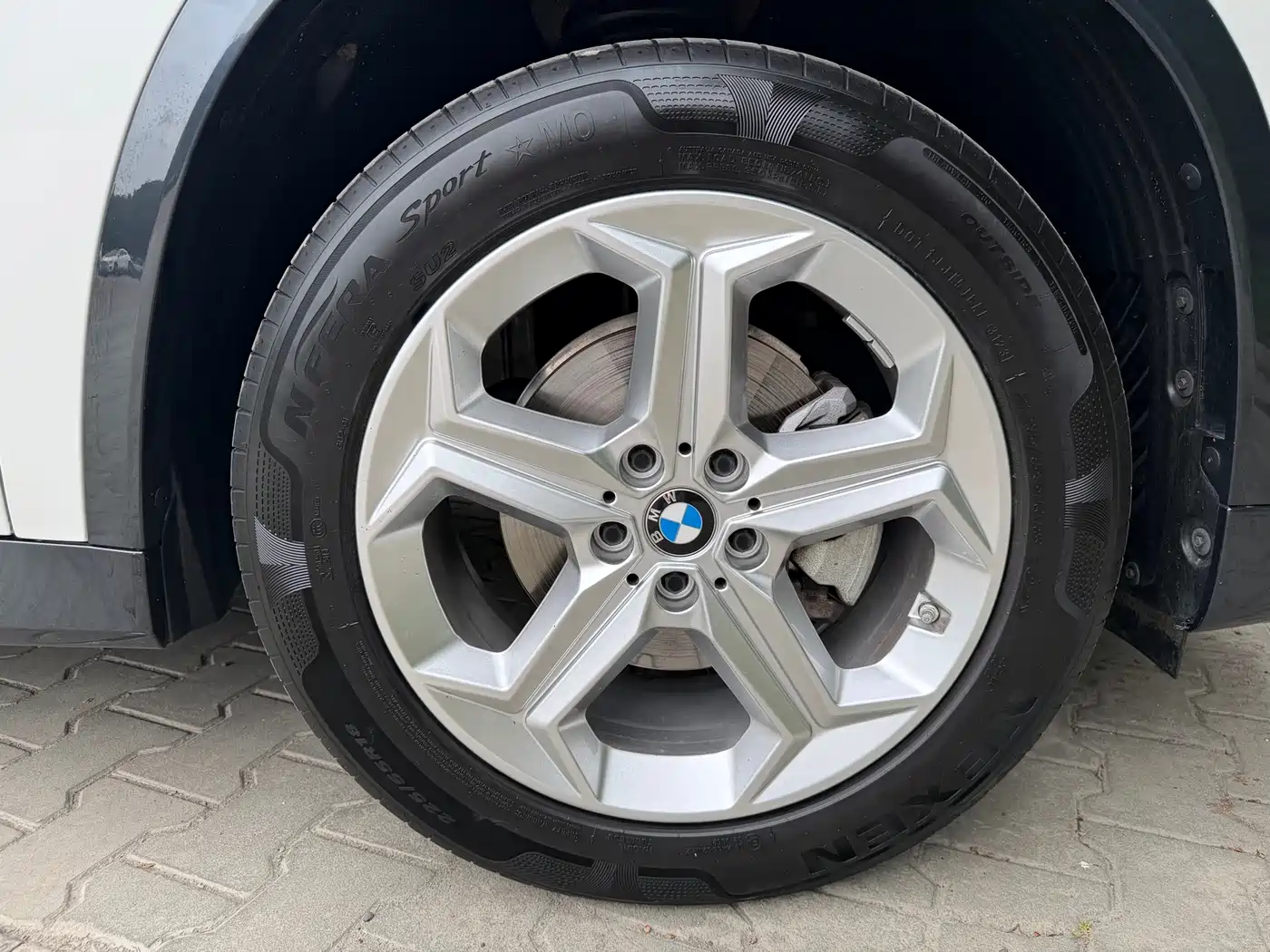 BMW X1 2023 sDrive20Li X Design Package фото 14