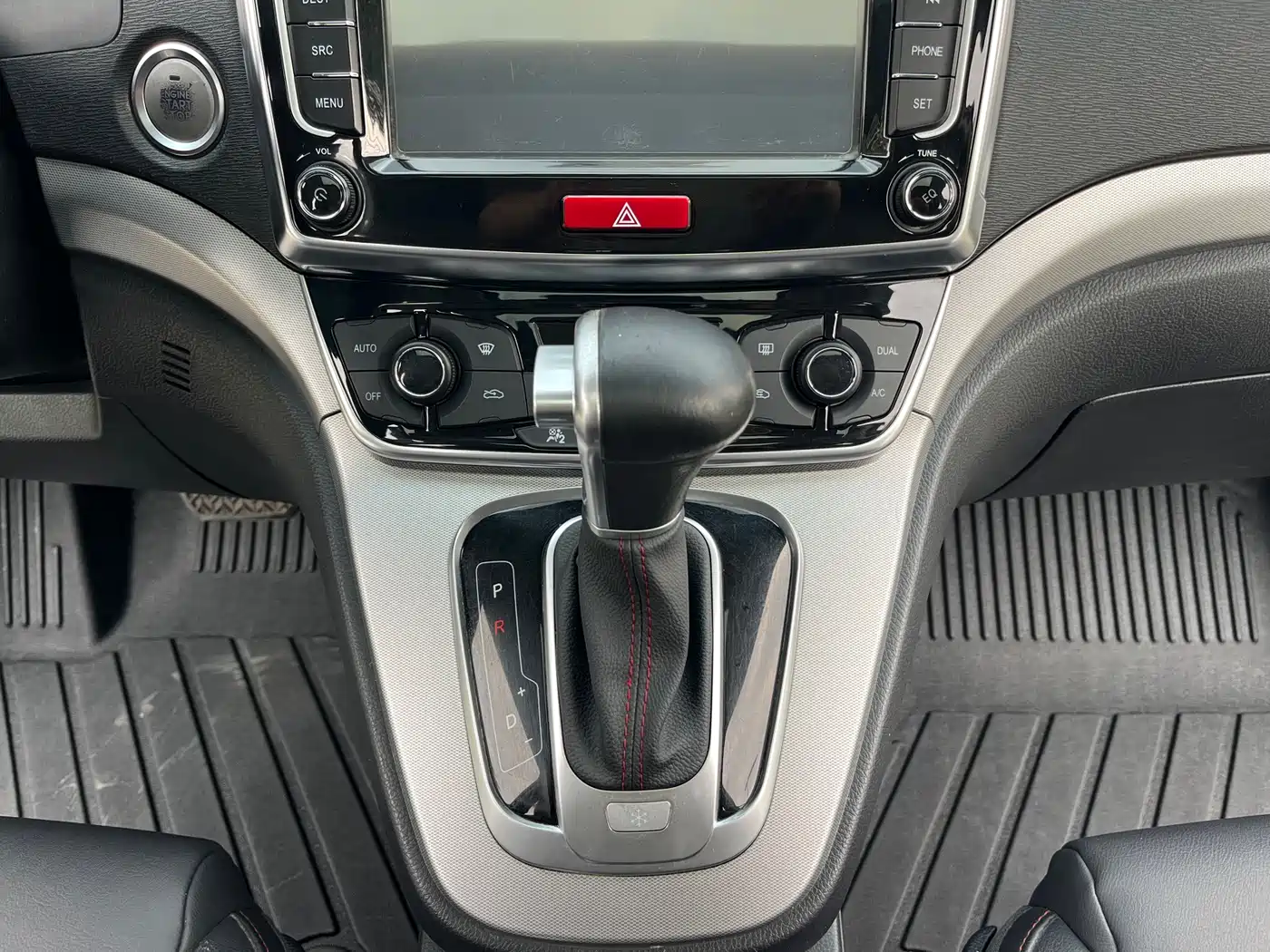 Haval H6 2015 Sport 1.5T Automatic 2WD Luxury фото 13