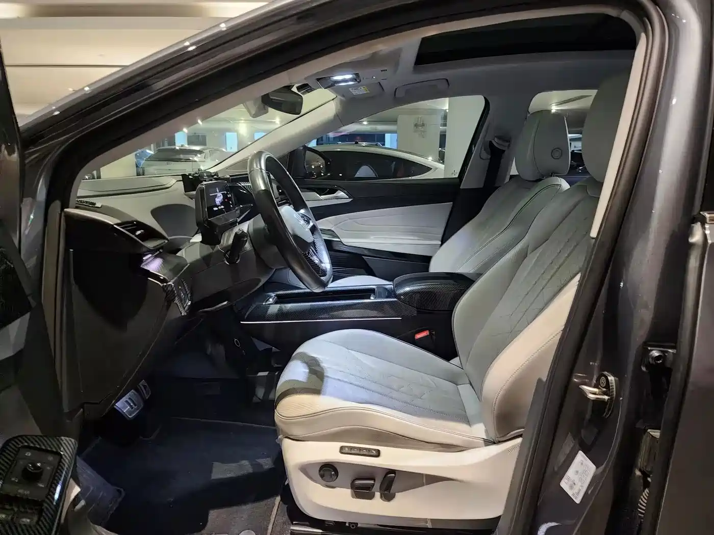 2022 Volkswagen ID.6 X
