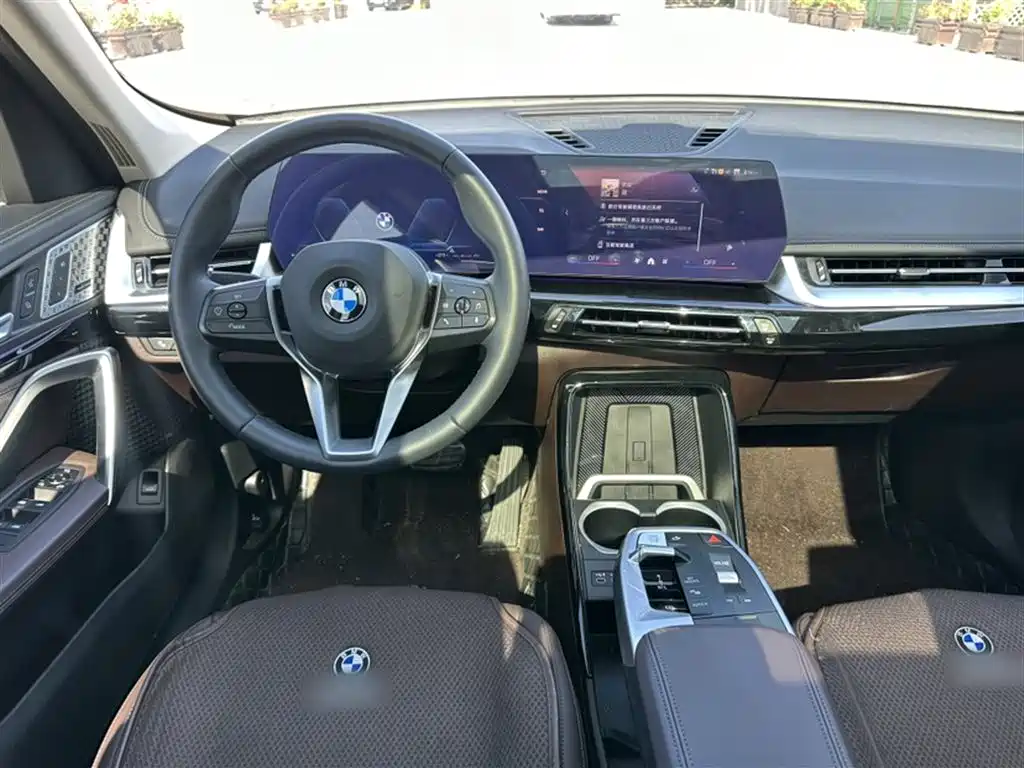 BMW X1 2023 sDrive25Li X Design Package фото 13