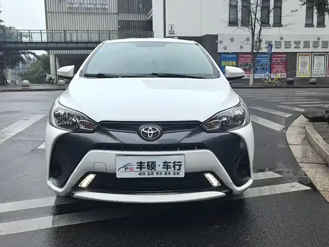 TOYOTA YARIS L ZHIXUAN