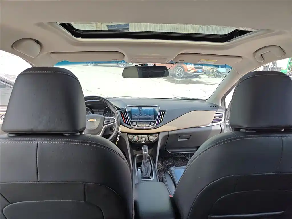 CHEVROLET CRUZE