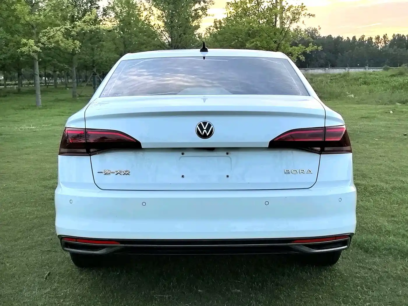 Volkswagen Bora 2021 1.5L Automatic Elite Smart Edition фото 5