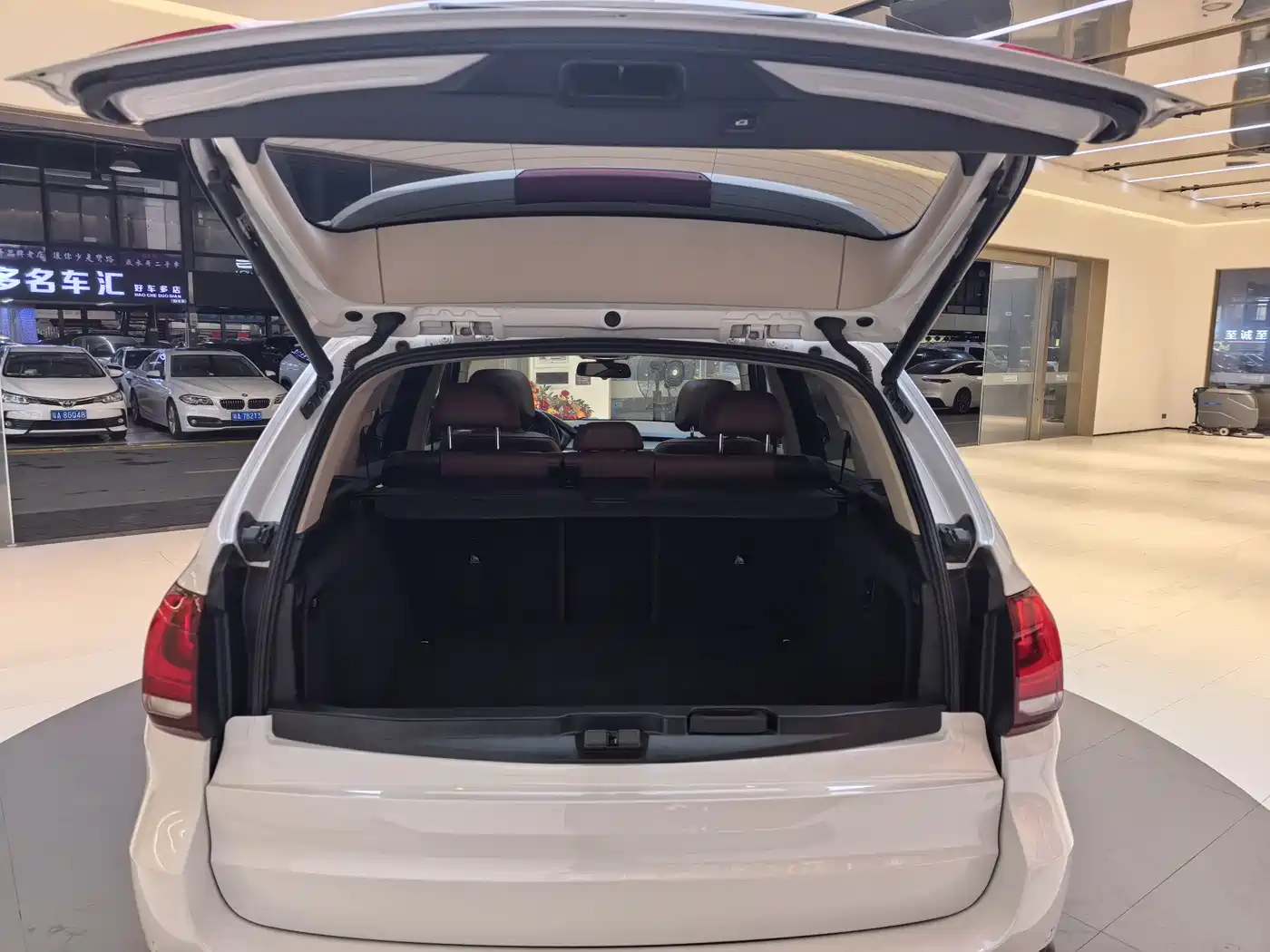 BMW X5 (Import) 2014 xDrive35i Elegance фото 21
