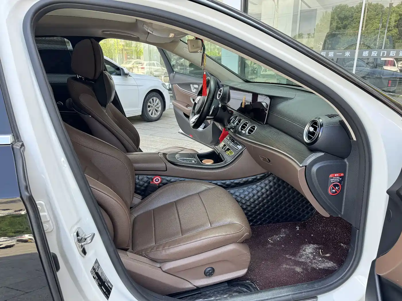 Mercedes-Benz E-Class 2020 Facelift E 300 L Sport Fashion фото 10