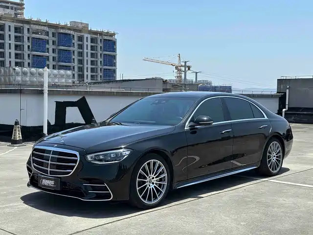 Mercedes-Benz S-Class 2024