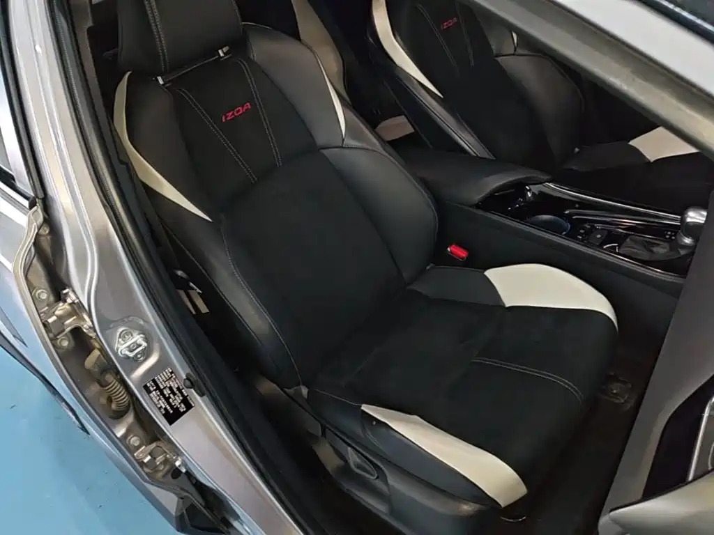Toyota IZOA 2021 2021 2.0L Yichi SPORT