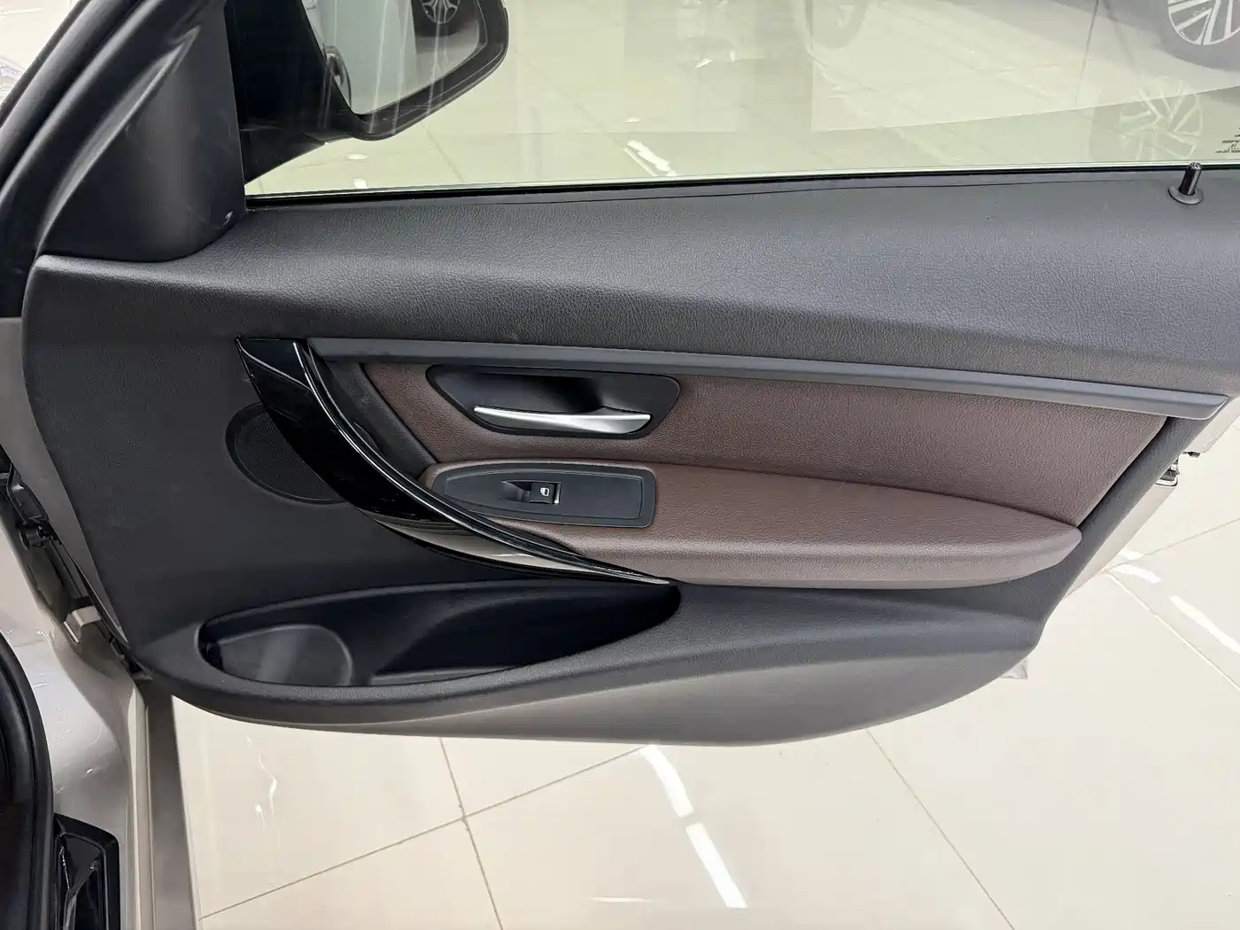 BMW 3 Series 2018 320Li Fashion Style фото 5